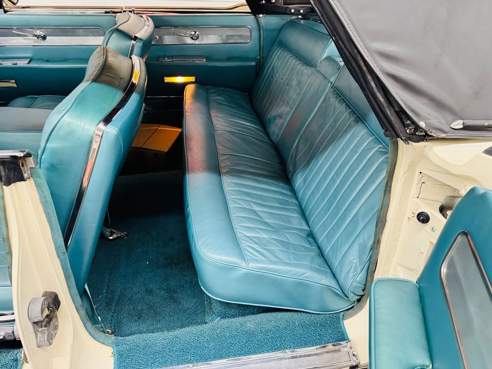 1961 Lincoln Continental