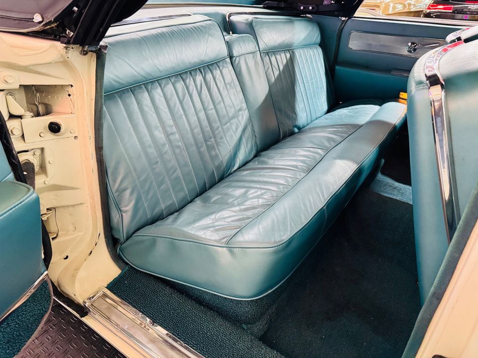 1961 Lincoln Continental