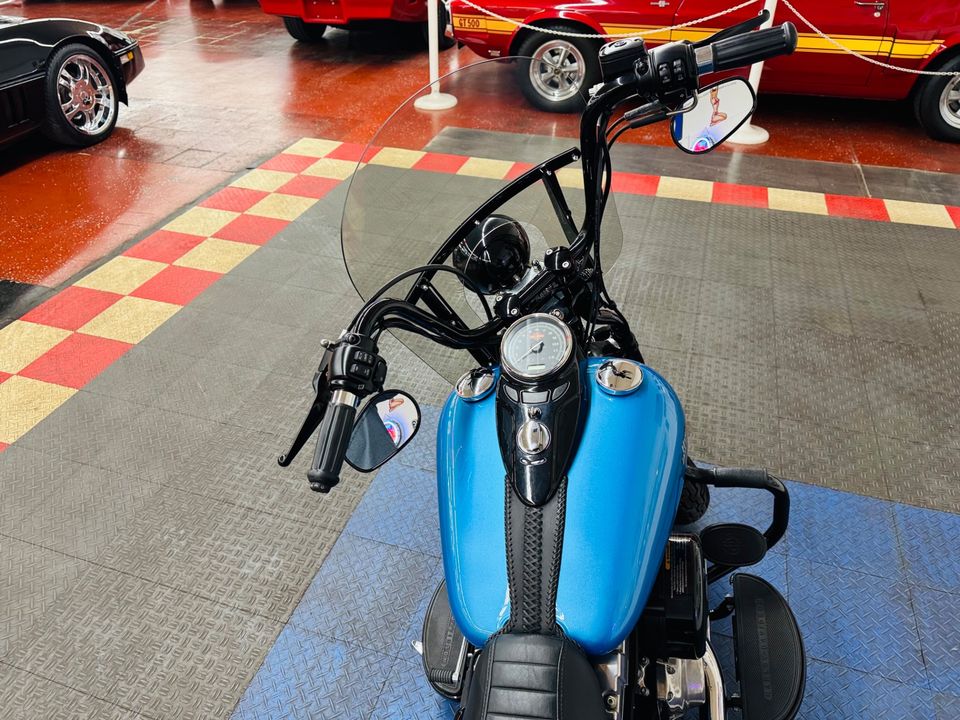 2011 Harley Davidson FLSTSB