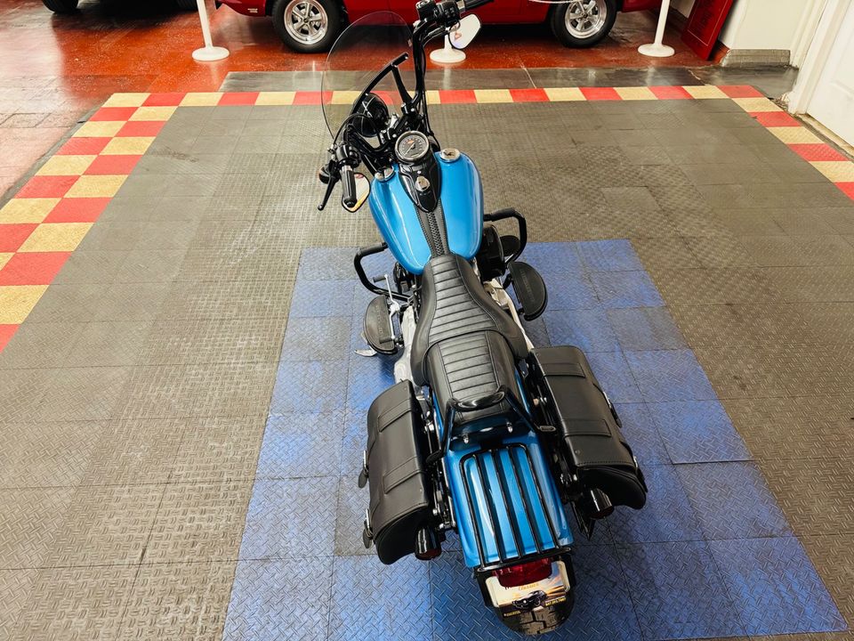 2011 Harley Davidson FLSTSB