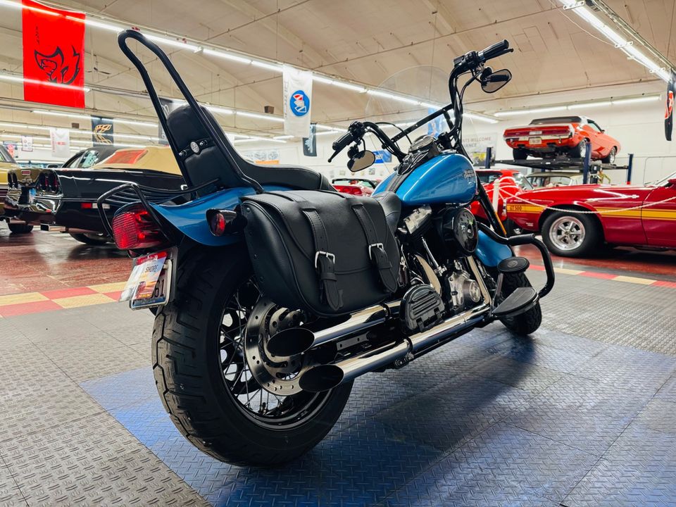 2011 Harley Davidson FLSTSB