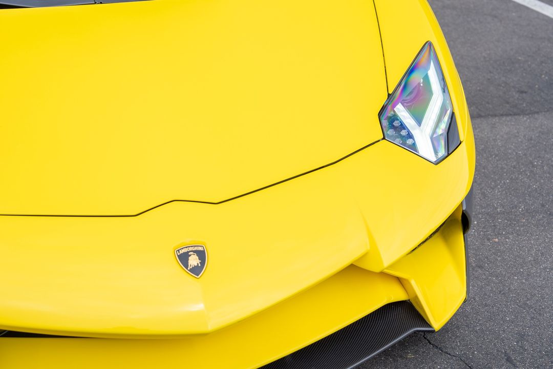 2016 Lamborghini Aventador