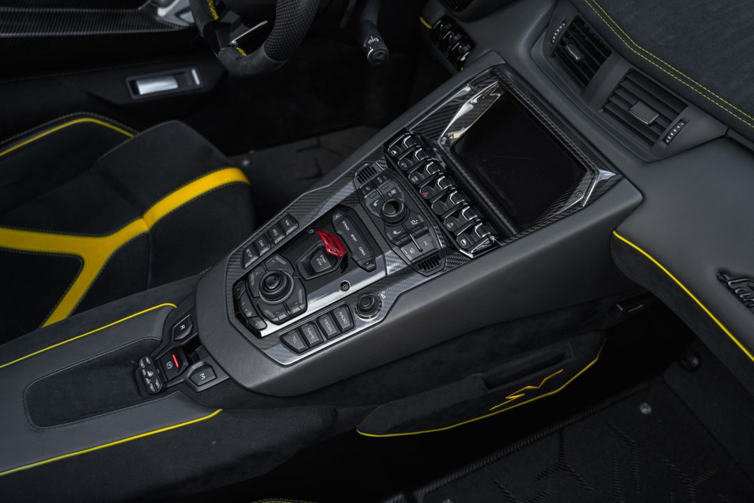 2016 Lamborghini Aventador