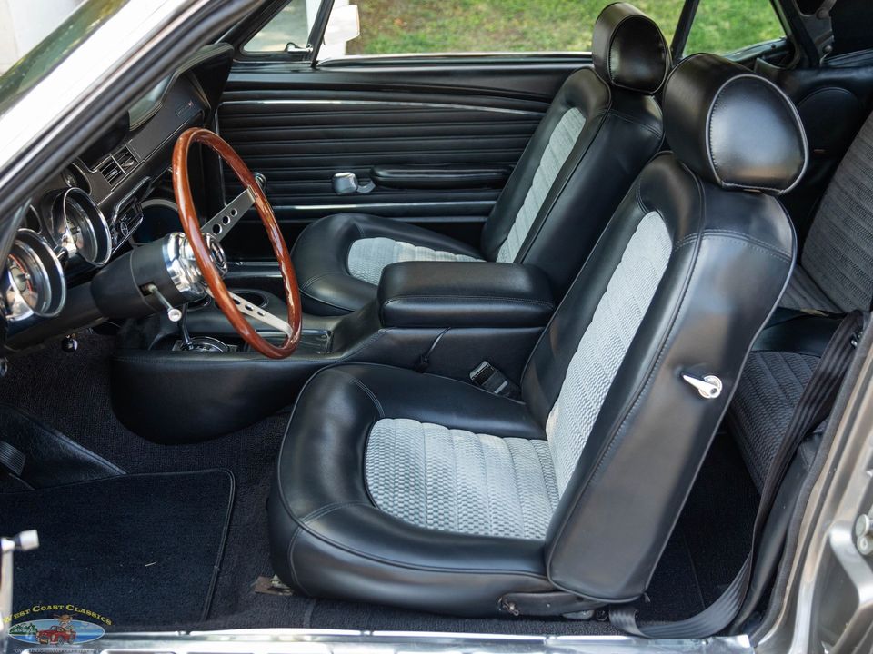 1968 Ford Mustang 302 5.0L V8 Convertible