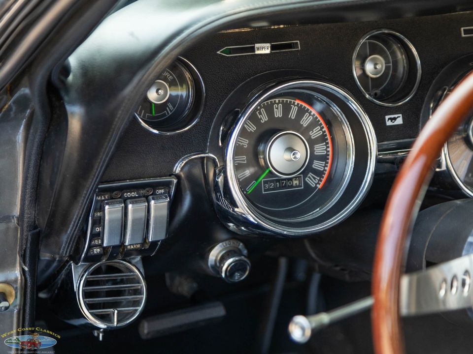 1968 Ford Mustang 302 5.0L V8 Convertible