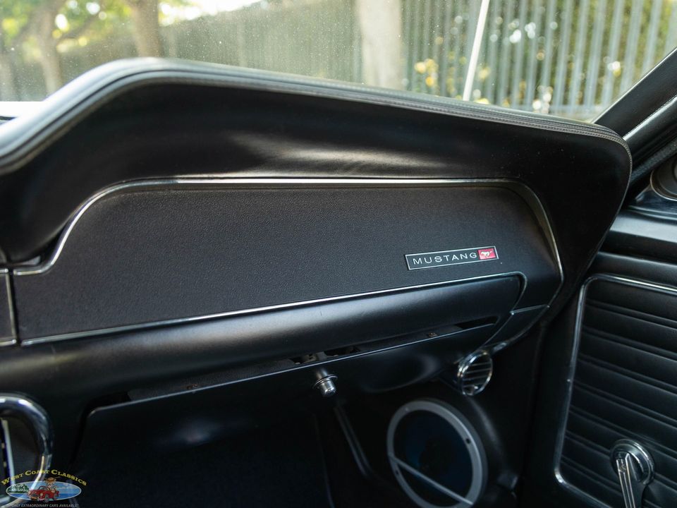 1968 Ford Mustang 302 5.0L V8 Convertible