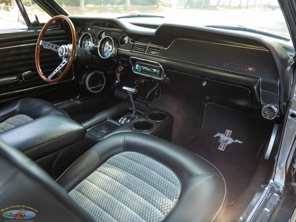 1968 Ford Mustang 302 5.0L V8 Convertible