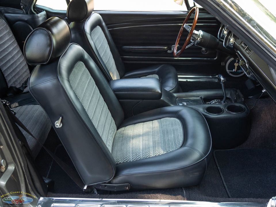 1968 Ford Mustang 302 5.0L V8 Convertible