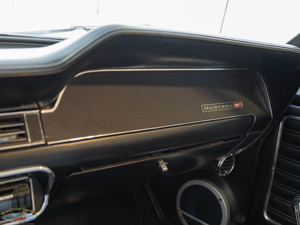 1968 Ford Mustang 302 5.0L V8 Convertible