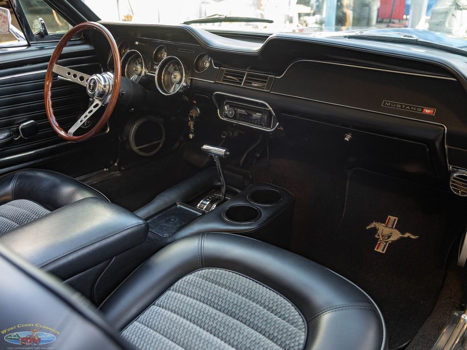 1968 Ford Mustang 302 5.0L V8 Convertible