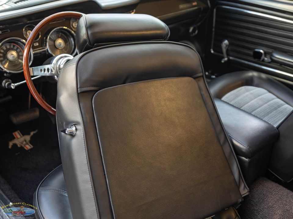 1968 Ford Mustang 302 5.0L V8 Convertible
