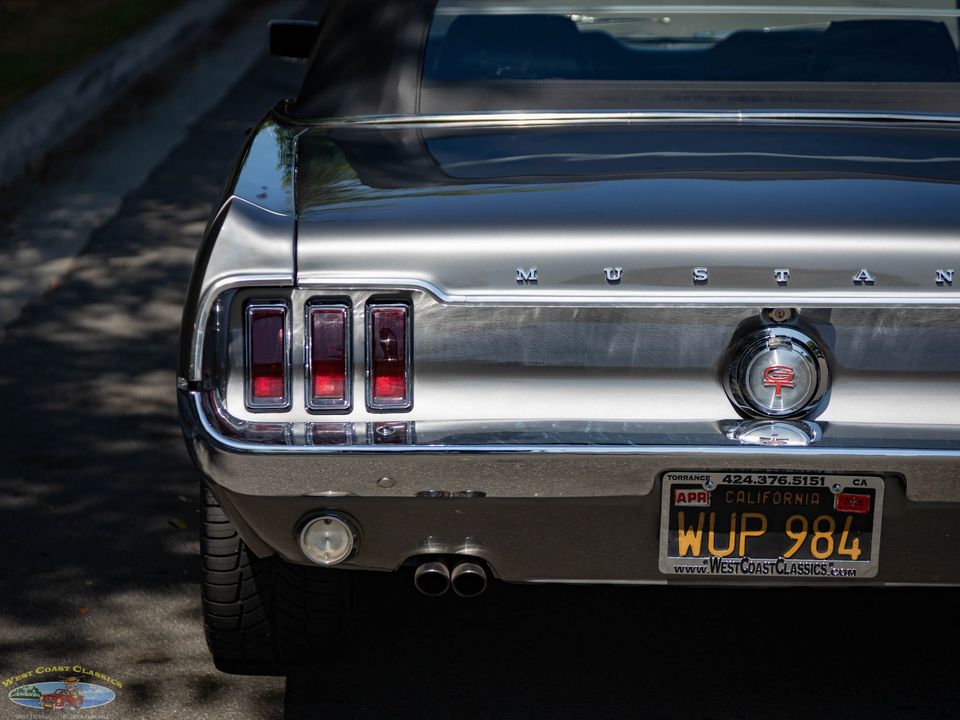 1968 Ford Mustang 302 5.0L V8 Convertible