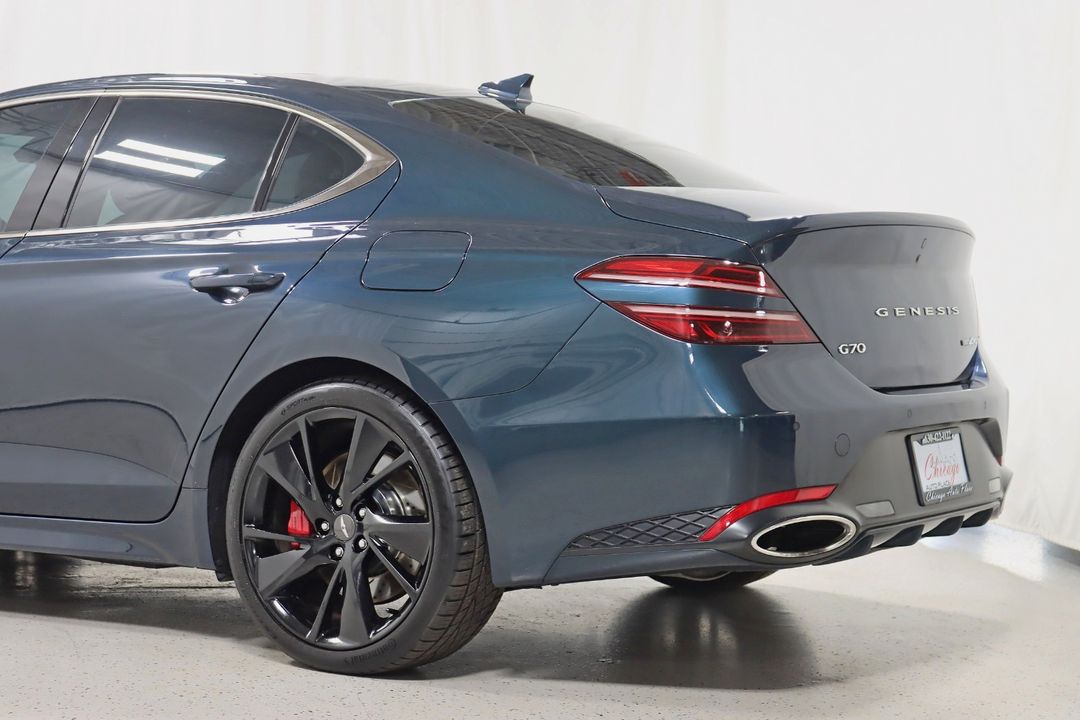 2022 Genesis G70