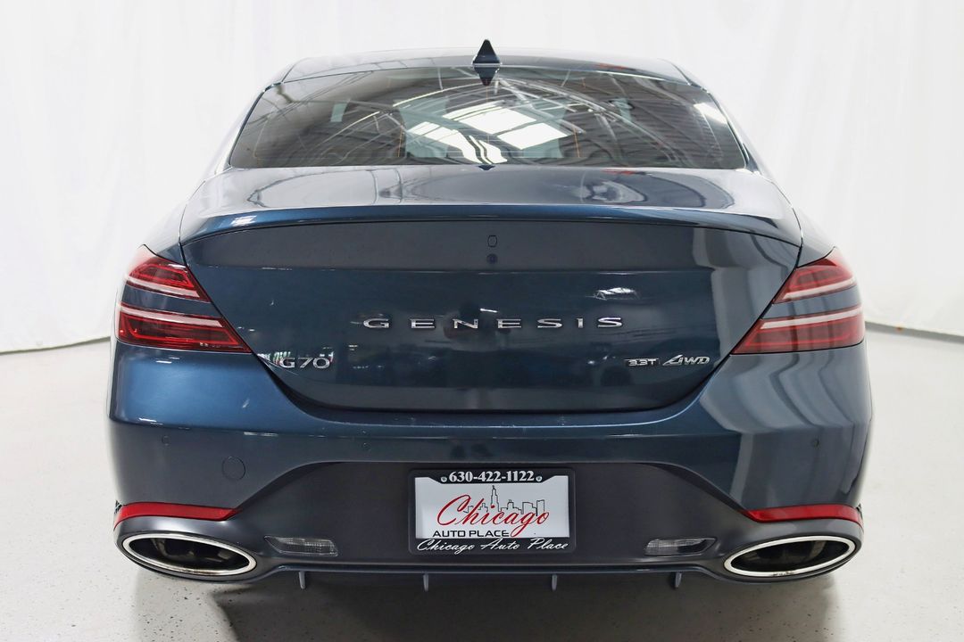 2022 Genesis G70
