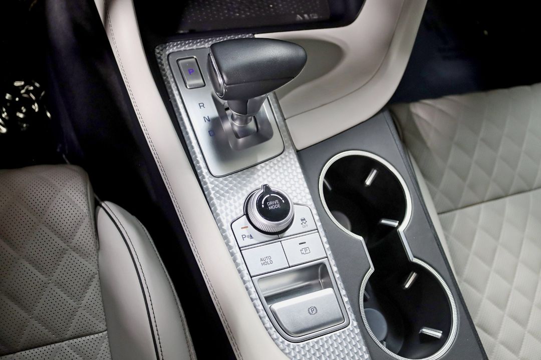 2022 Genesis G70