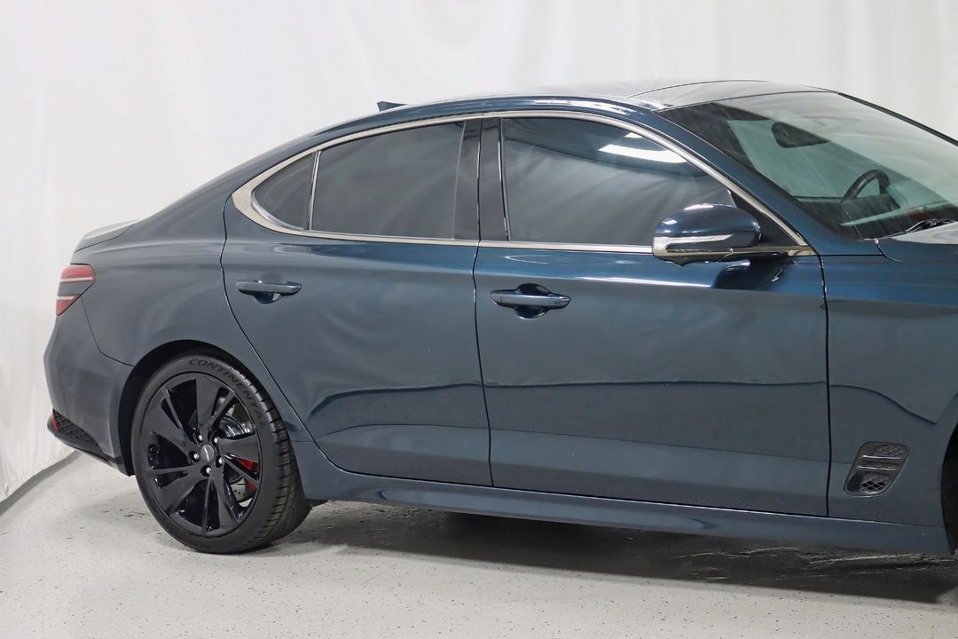 2022 Genesis G70