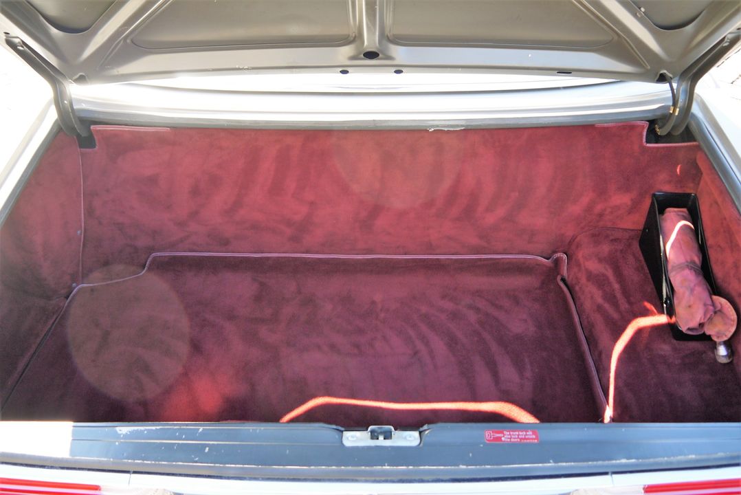 1988 Mercedes-Benz 560