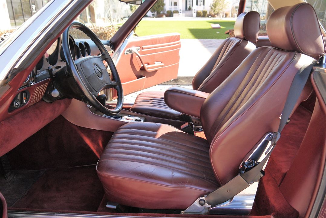 1988 Mercedes-Benz 560