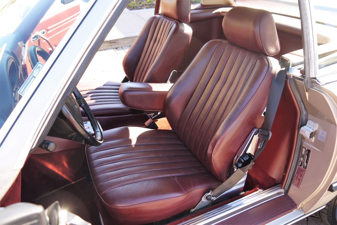 1988 Mercedes-Benz 560