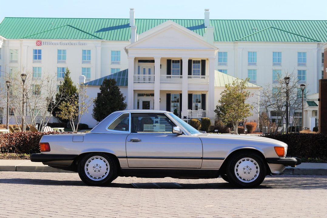 1988 Mercedes-Benz 560