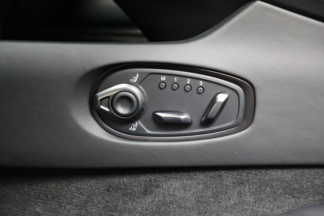 2026 Aston Martin DB12