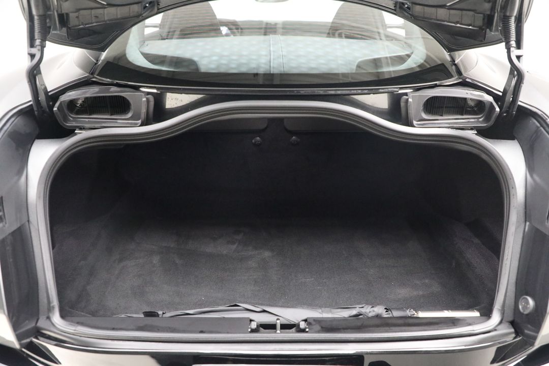 2026 Aston Martin DB12