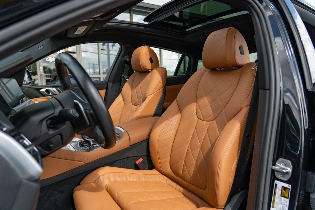 2023 BMW X6
