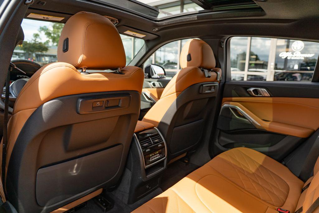 2023 BMW X6
