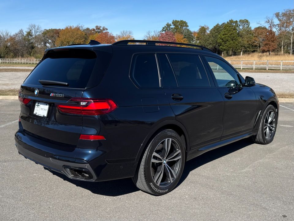 2022 BMW X7