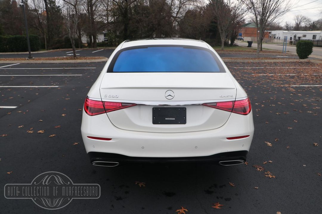 2022 Mercedes-Benz S 580