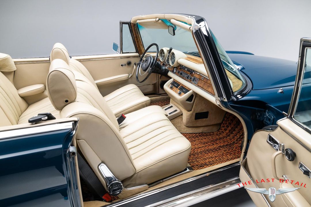 1971 Mercedes Benz 280SE 3.5 Cabriolet