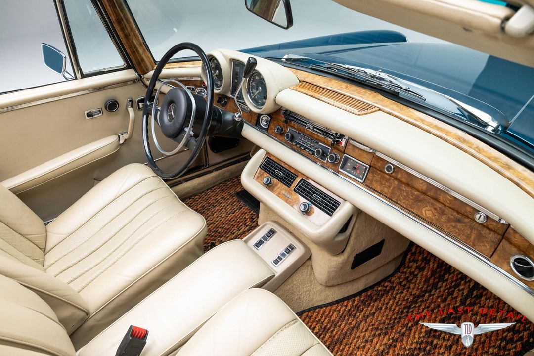 1971 Mercedes Benz 280SE 3.5 Cabriolet