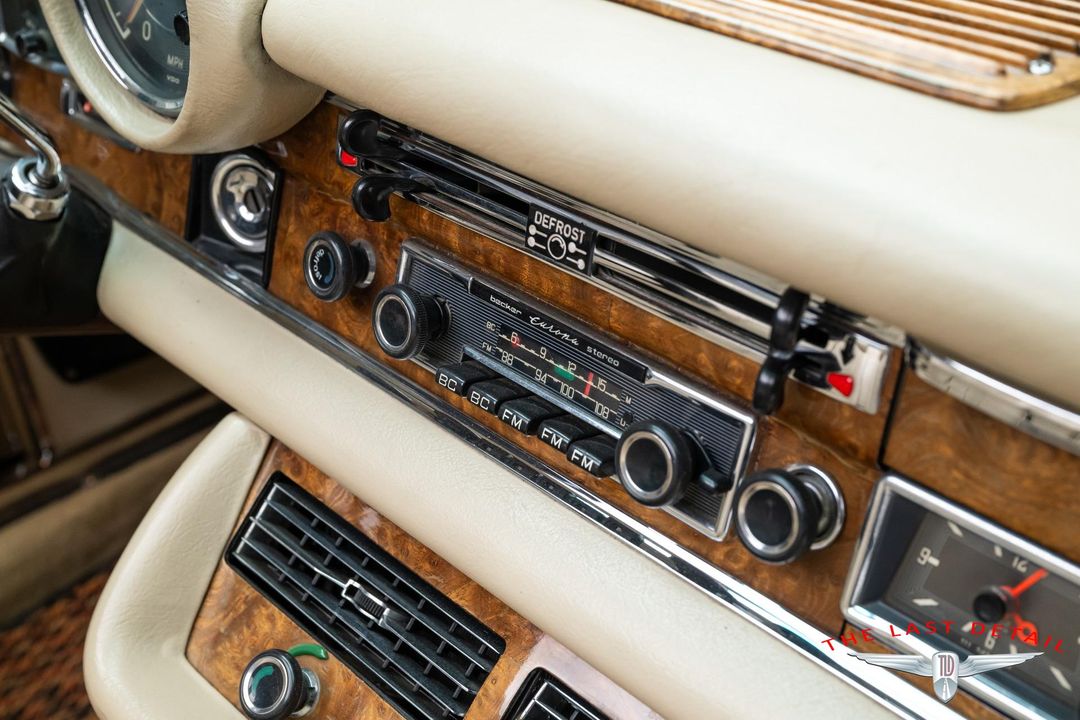 1971 Mercedes Benz 280SE 3.5 Cabriolet