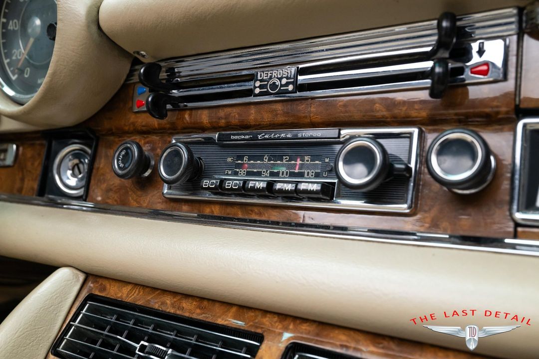 1971 Mercedes Benz 280SE 3.5 Cabriolet