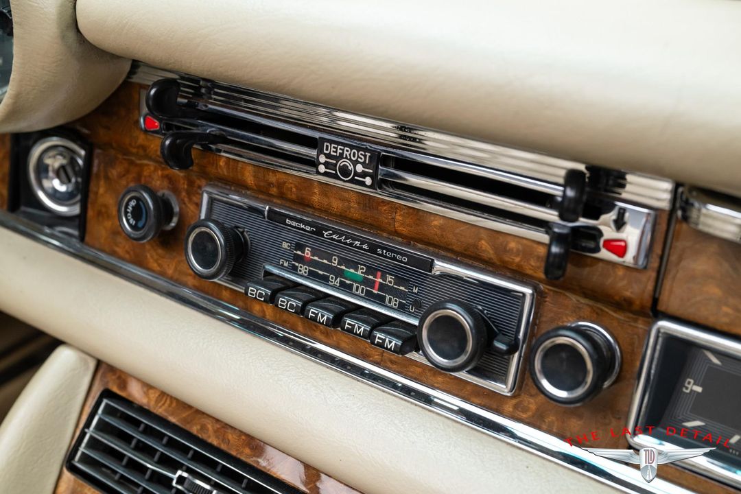 1971 Mercedes Benz 280SE 3.5 Cabriolet