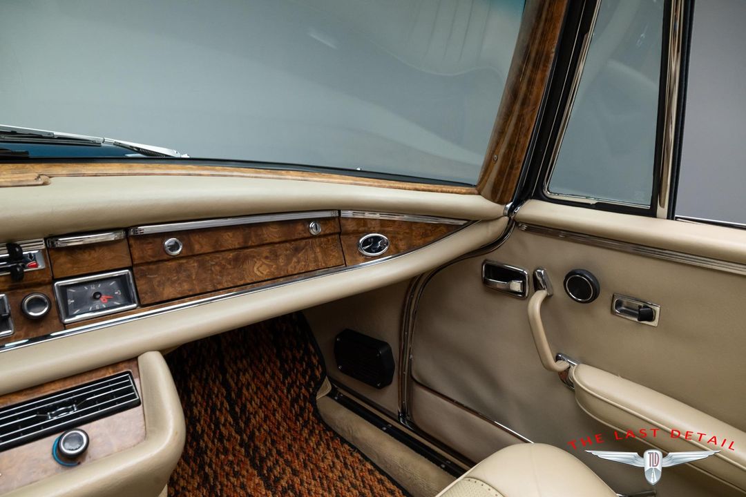 1971 Mercedes Benz 280SE 3.5 Cabriolet