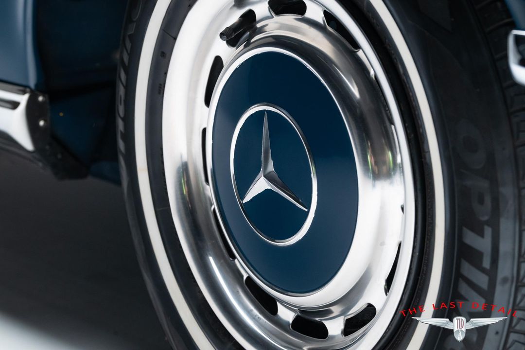 1971 Mercedes Benz 280SE 3.5 Cabriolet