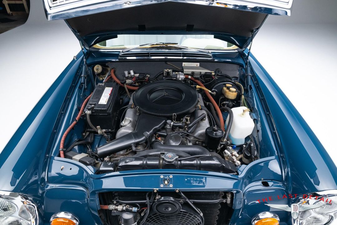 1971 Mercedes Benz 280SE 3.5 Cabriolet