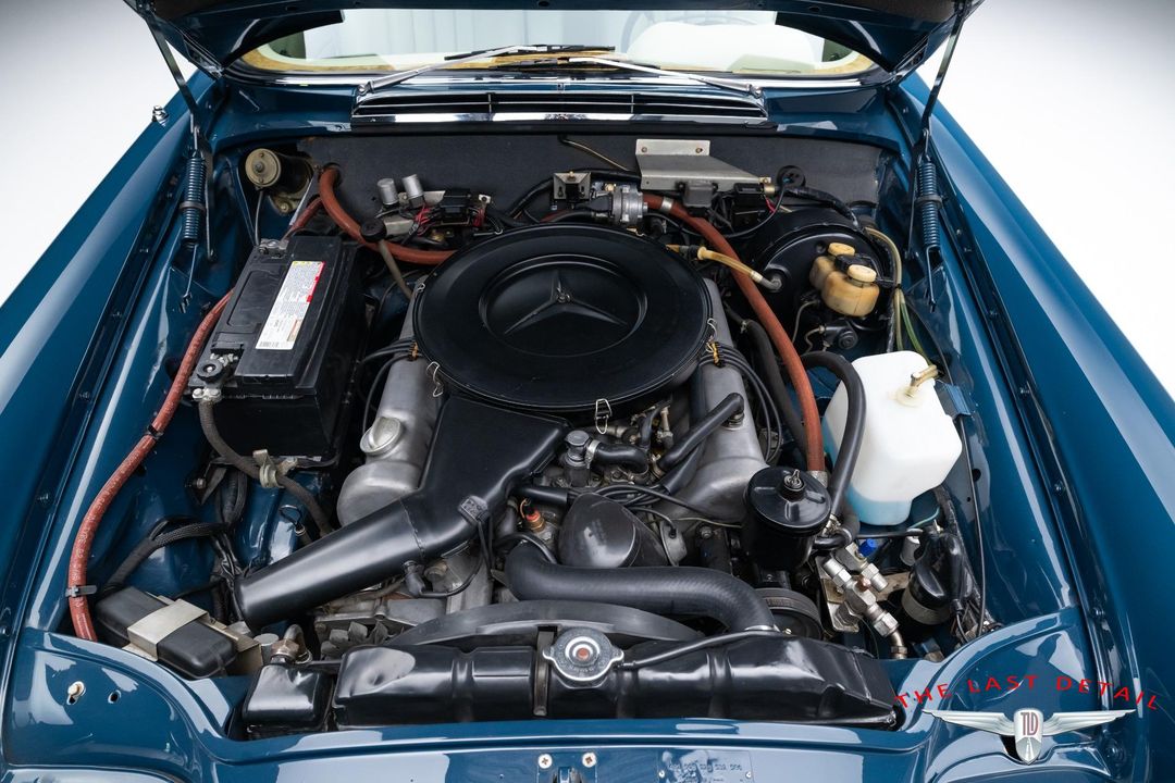 1971 Mercedes Benz 280SE 3.5 Cabriolet