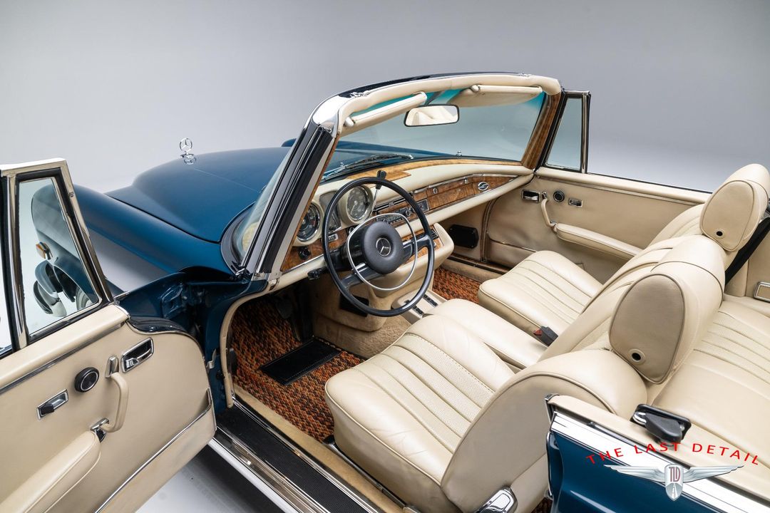 1971 Mercedes Benz 280SE 3.5 Cabriolet