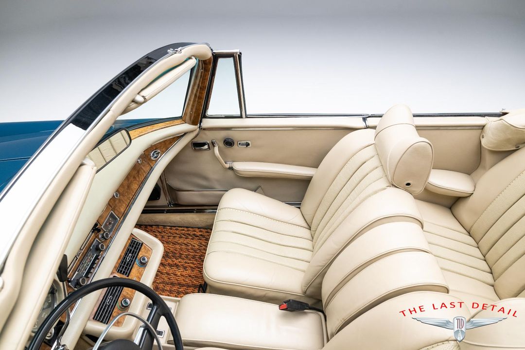 1971 Mercedes Benz 280SE 3.5 Cabriolet
