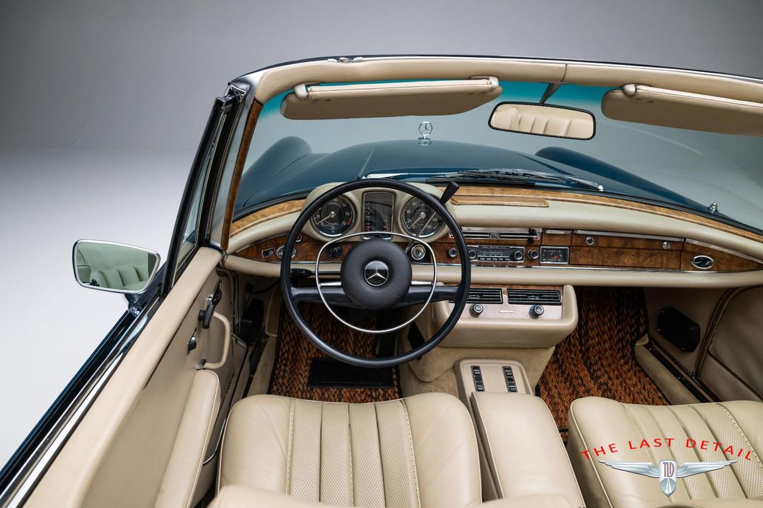 1971 Mercedes Benz 280SE 3.5 Cabriolet