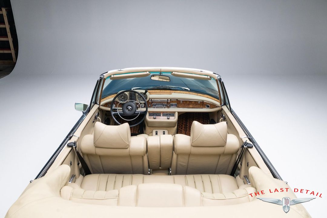 1971 Mercedes Benz 280SE 3.5 Cabriolet