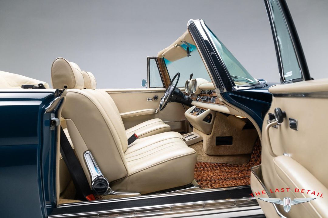 1971 Mercedes Benz 280SE 3.5 Cabriolet
