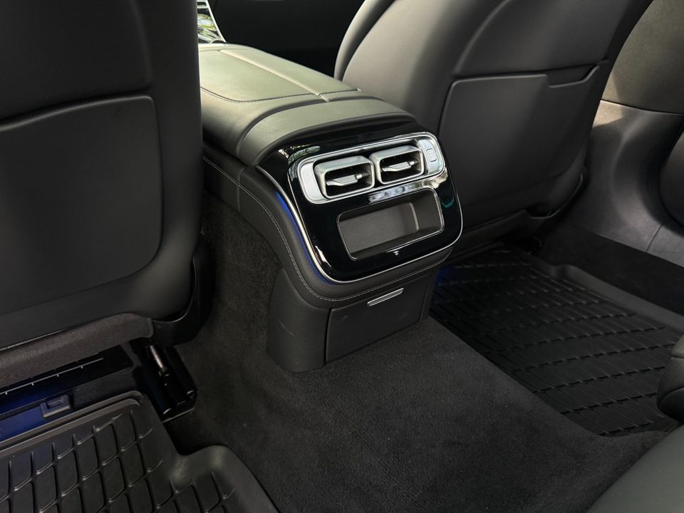 2023 Mercedes-Benz S 580