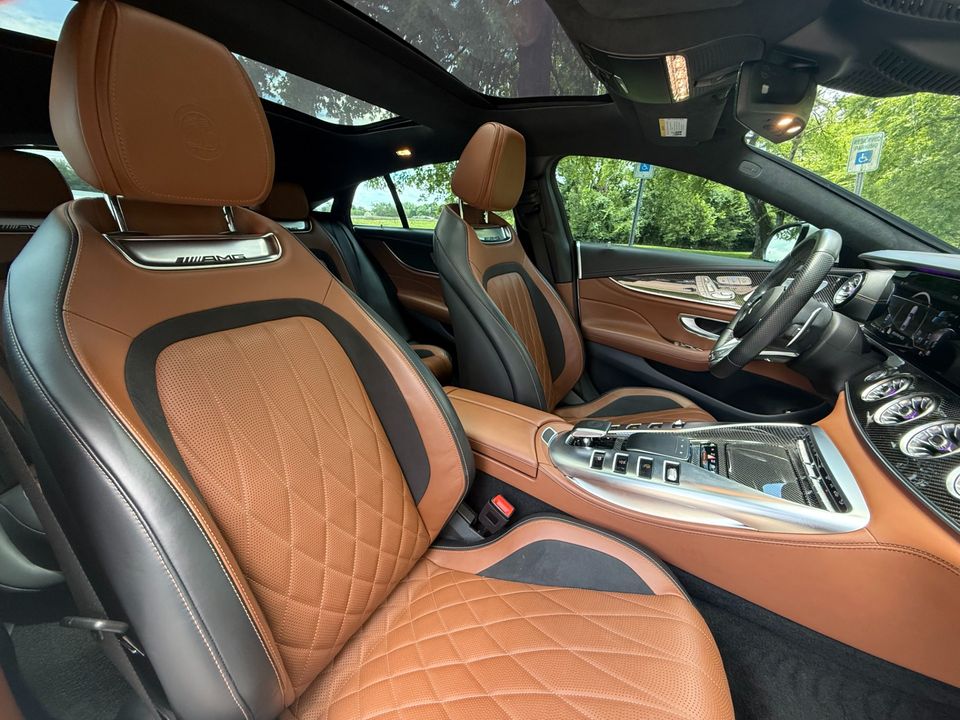 2021 Mercedes-Benz AMG GT 63