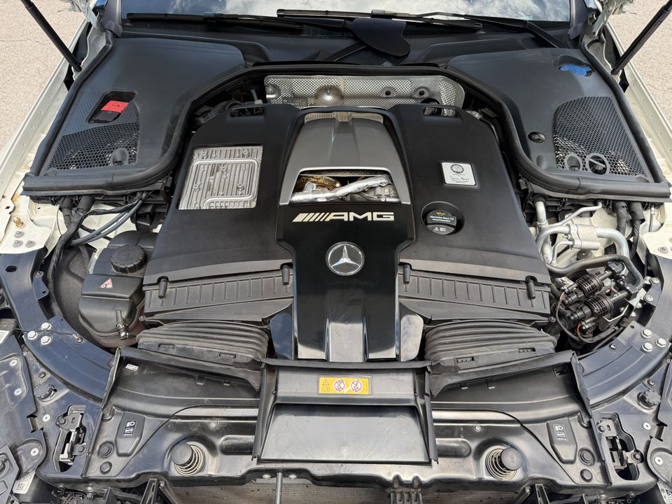 2021 Mercedes-Benz AMG GT 63