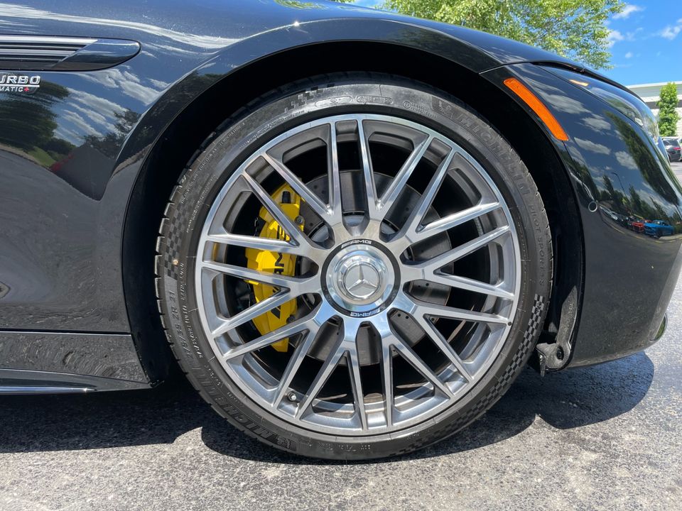 2022 Mercedes-Benz SL 63