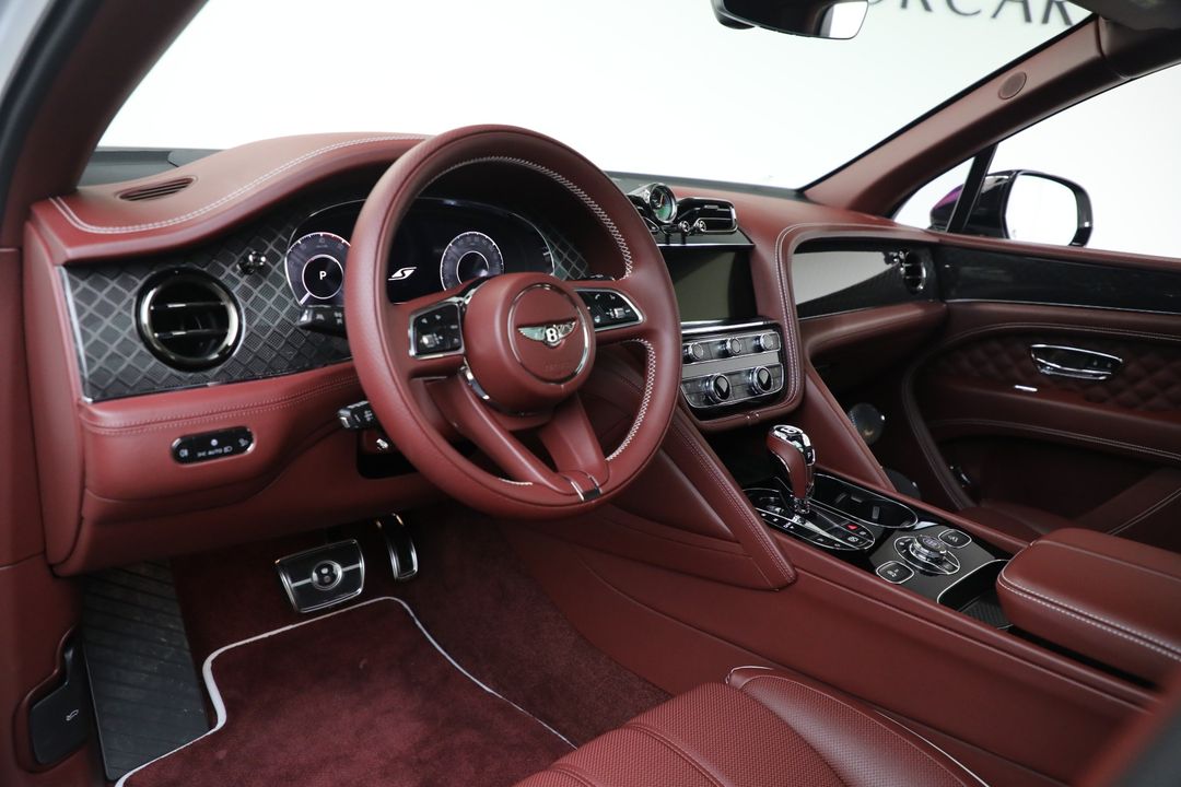 2025 Bentley Bentayga