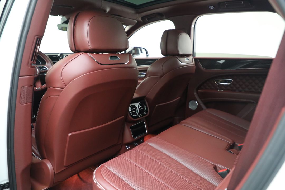 2025 Bentley Bentayga